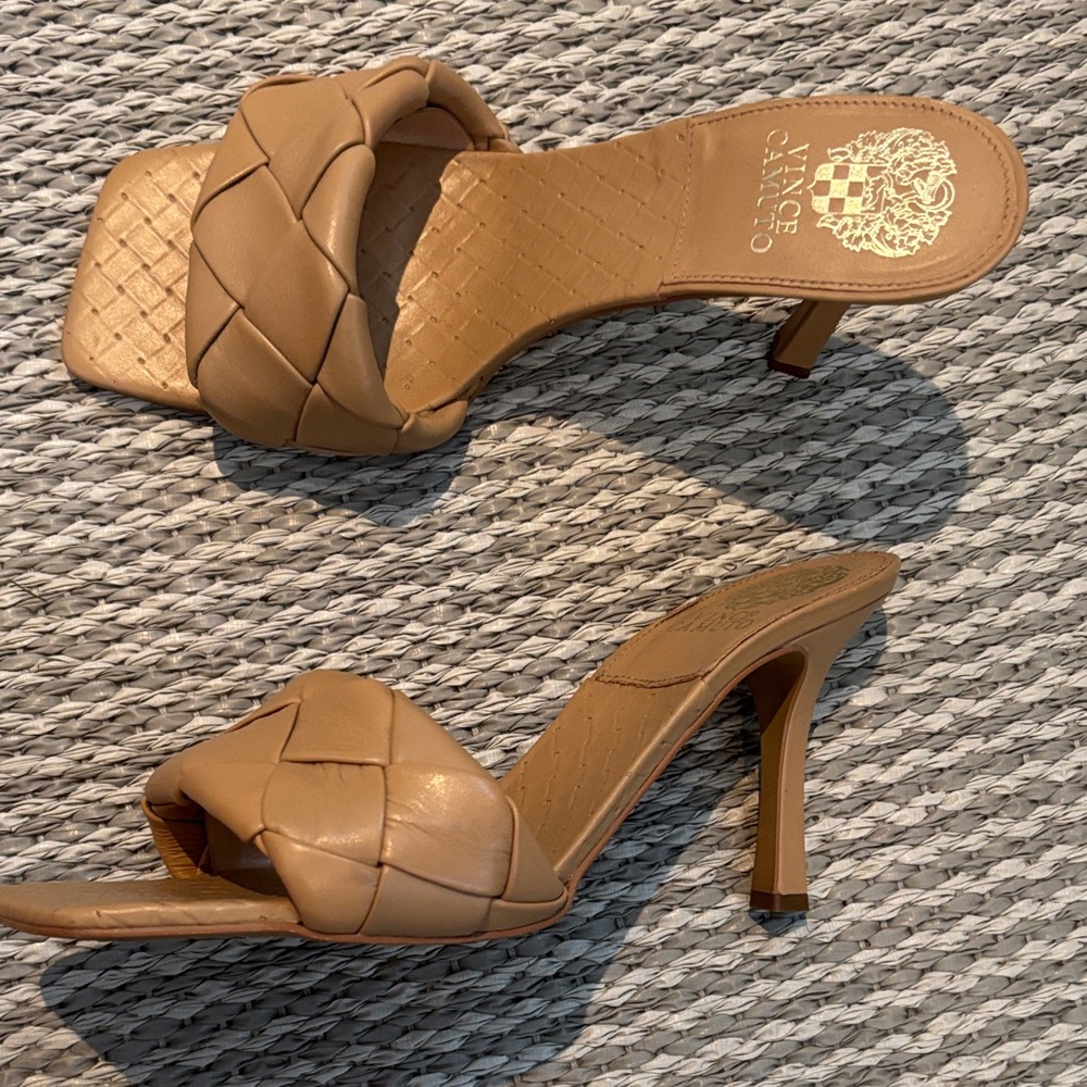 Vince Camuto Brown Woven Leather Sandals 9.5 - Picture 3 of 3